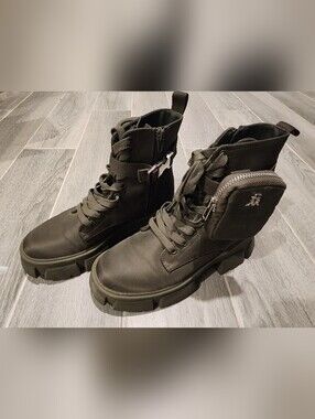 Steve Madden Tanker Boots & BVital Crossbody Bundle